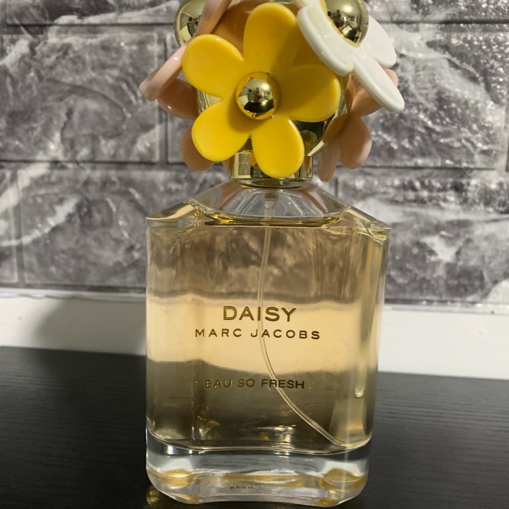 Daisy Marc jacobs